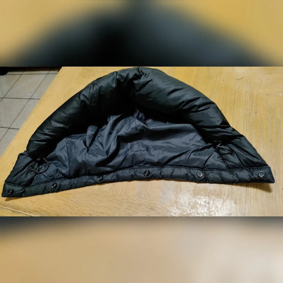 The North Face Black Puffer Size Small - Picture 4 of 9